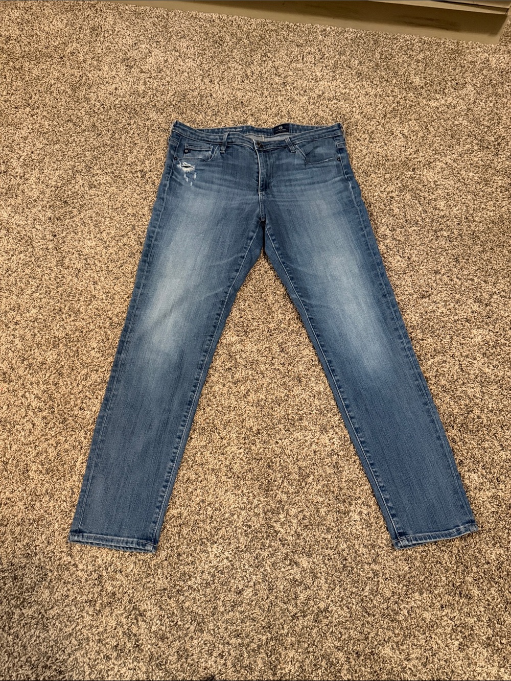 AG Adriano Goldschmied Women's Slim Straight Ankle Medium Wash Jeans 31R